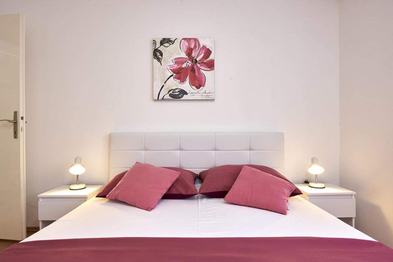 Triple Room Trogir 13102B Extérieur photo